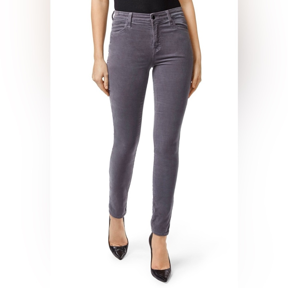 J Brand grey velvet skinny jeans. Size 27.